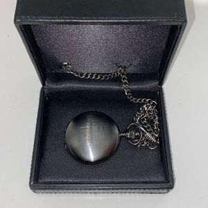 Danbury Vintage Men's Round Pocket Silver Watch With Chain & Box
